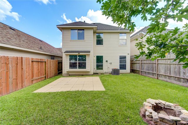 19334 Strathmore Place Lane, Katy, TX 77449