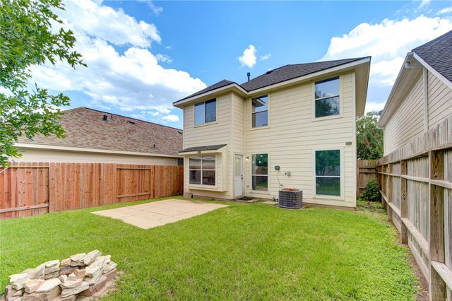 19334 Strathmore Place Lane, Katy, TX 77449