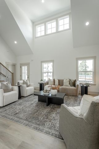 125 Cascade Drive, Rossville, GA 30741