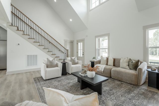 125 Cascade Drive, Rossville, GA 30741