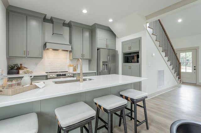 125 Cascade Drive, Rossville, GA 30741