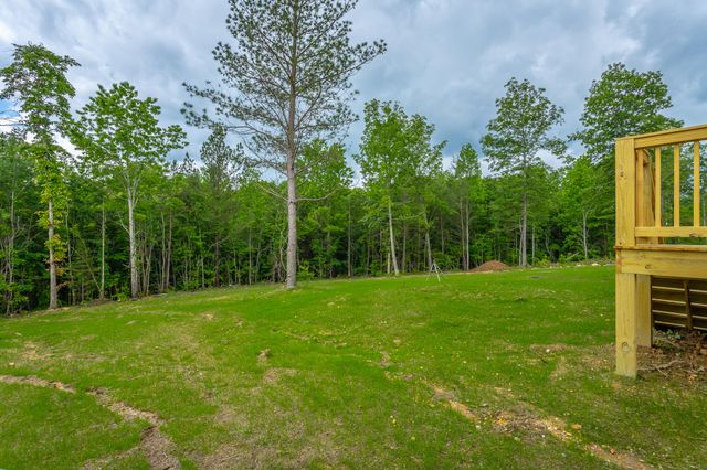 125 Cascade Drive, Rossville, GA 30741