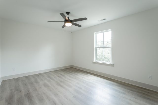 125 Cascade Drive, Rossville, GA 30741