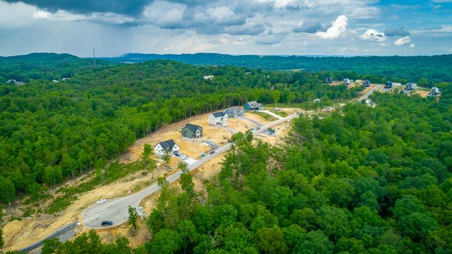 125 Cascade Drive, Rossville, GA 30741