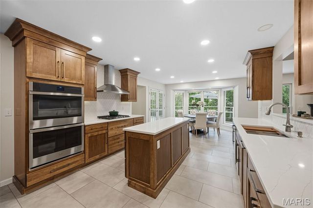 3005 Cross View Estate, Unincorporated, MO 63129