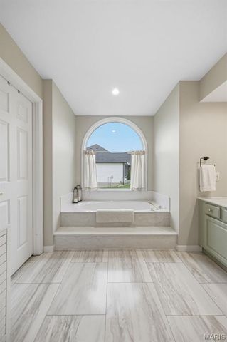 3005 Cross View Estate, Unincorporated, MO 63129
