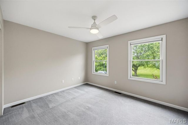 3005 Cross View Estate, Unincorporated, MO 63129