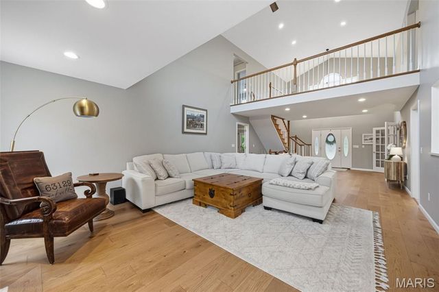 3005 Cross View Estate, Unincorporated, MO 63129