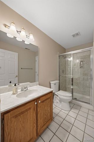 3005 Cross View Estate, Unincorporated, MO 63129