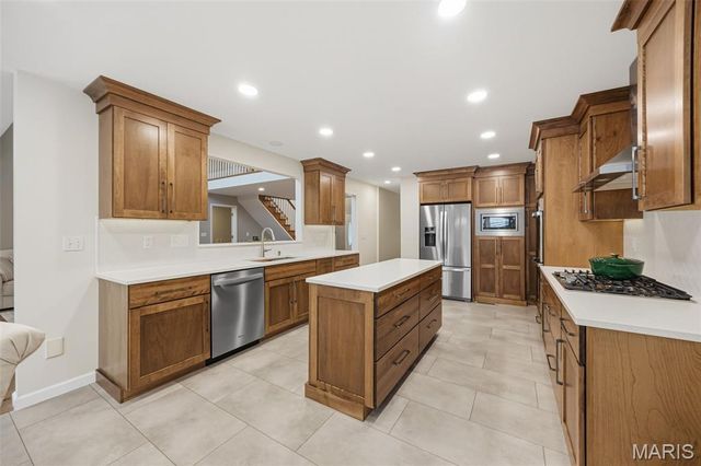 3005 Cross View Estate, Unincorporated, MO 63129