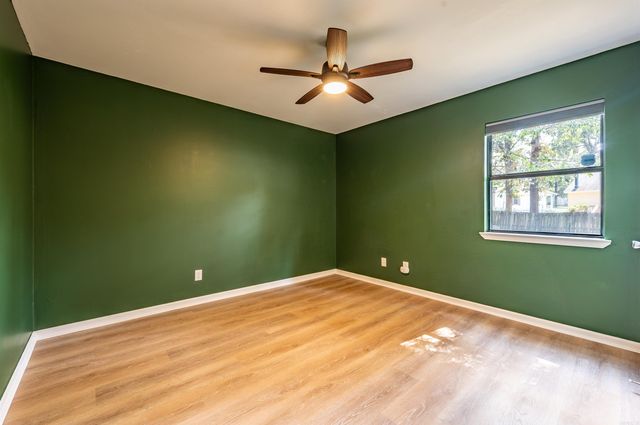 125 Spring Oak Drive, Sherwood, AR 72120