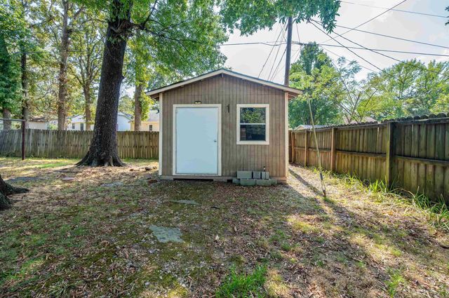 125 Spring Oak Drive, Sherwood, AR 72120