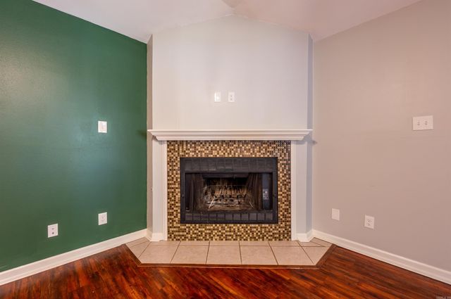 125 Spring Oak Drive, Sherwood, AR 72120