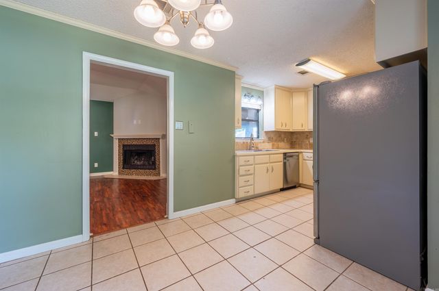 125 Spring Oak Drive, Sherwood, AR 72120