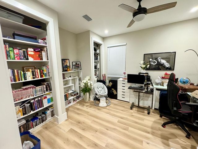 2720 S SHINE AVENUE, Orlando, FL 32806