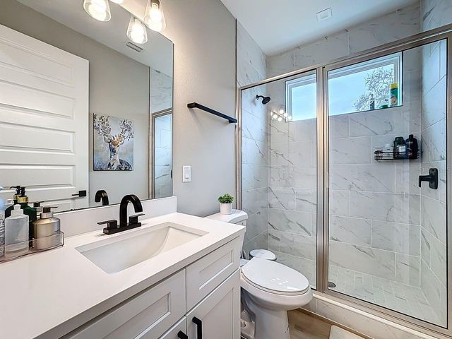 2720 S SHINE AVENUE, Orlando, FL 32806