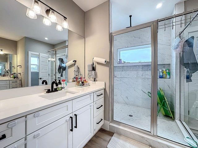 2720 S SHINE AVENUE, Orlando, FL 32806