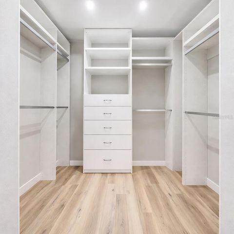 2720 S SHINE AVENUE, Orlando, FL 32806