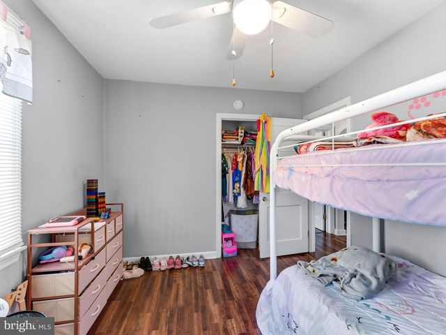 335 E BROWNING RD, Bellmawr, NJ 08031