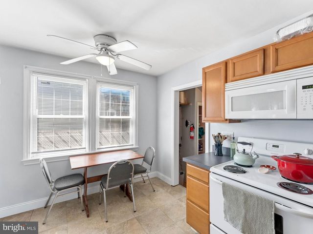 335 E BROWNING RD, Bellmawr, NJ 08031