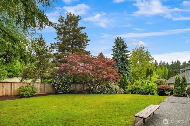 24346 SE 43rd Place, Sammamish, WA 98029