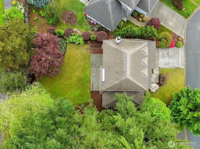 24346 SE 43rd Place, Sammamish, WA 98029