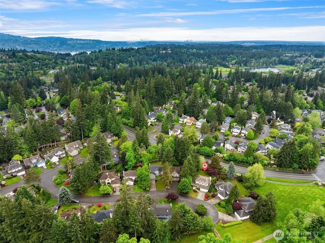 24346 SE 43rd Place, Sammamish, WA 98029