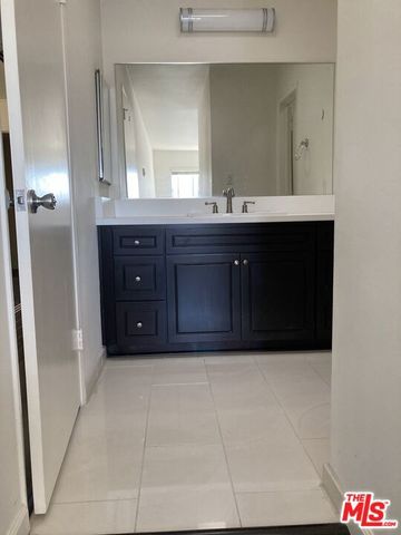 1033 6TH Street 309, Santa Monica, CA 90403