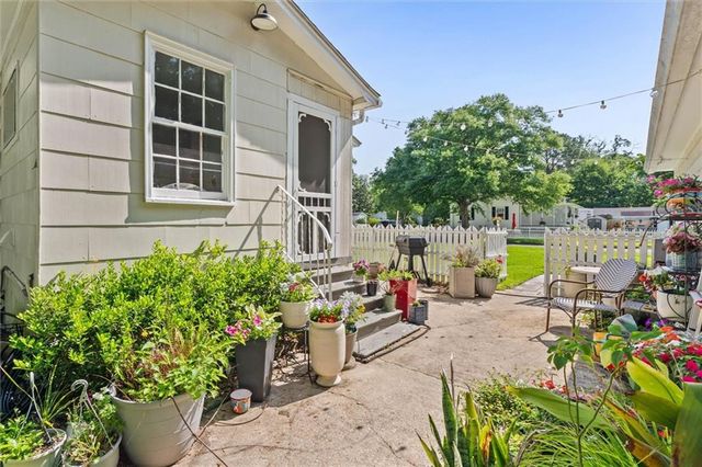 3051 Baronne Street, Mobile, AL 36606