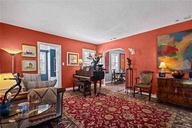 3051 Baronne Street, Mobile, AL 36606