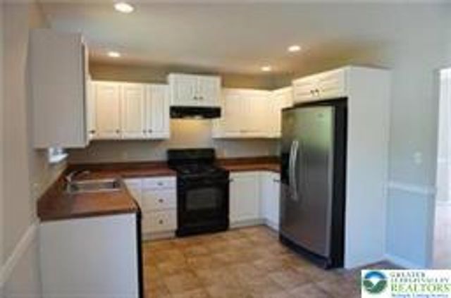 103 Highlands Circle, Easton, PA 18042