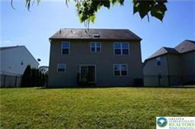 103 Highlands Circle, Easton, PA 18042