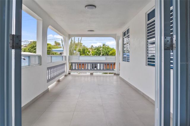 196 N SANTA MARIA COMM 196, Vieques, PR 00765