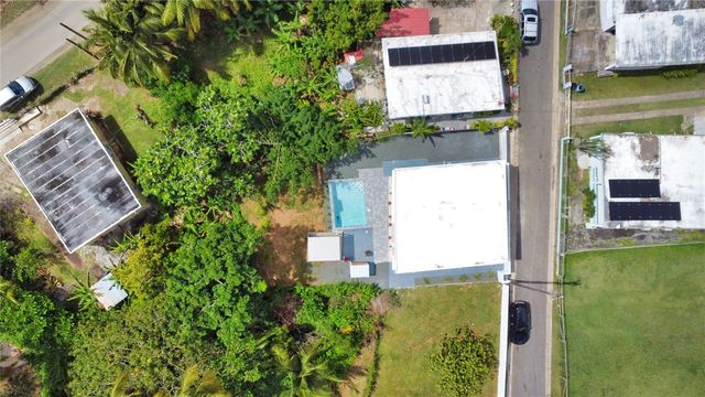 196 N SANTA MARIA COMM 196, Vieques, PR 00765