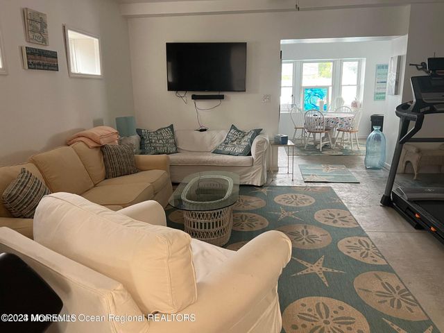 106 Mathis Place PO243, Mantoloking, NJ 08738