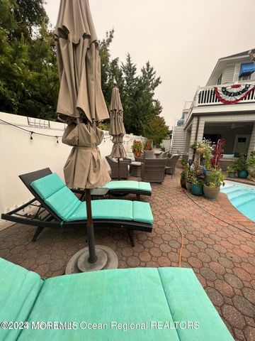 106 Mathis Place PO243, Mantoloking, NJ 08738