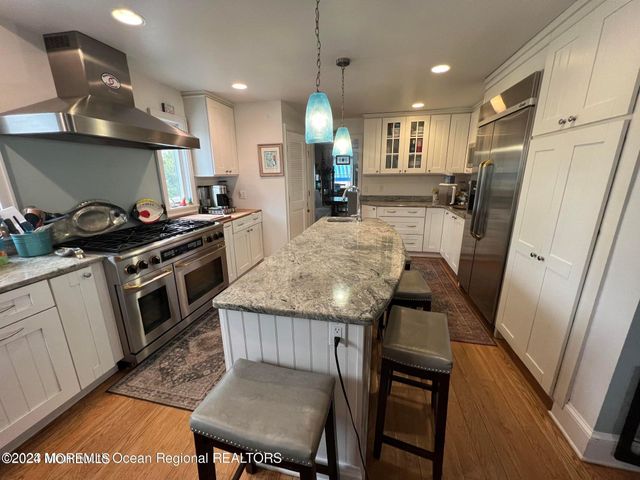 106 Mathis Place PO243, Mantoloking, NJ 08738