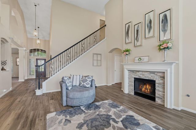 19111 Jade Canyon Lane, Tomball, TX 77377
