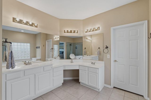 19111 Jade Canyon Lane, Tomball, TX 77377
