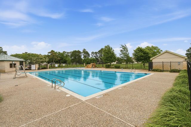 19111 Jade Canyon Lane, Tomball, TX 77377