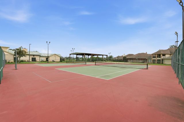 19111 Jade Canyon Lane, Tomball, TX 77377