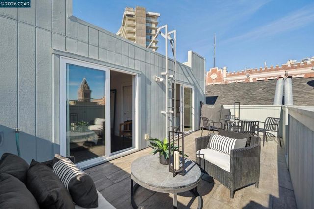 3058 Polk Street 3, San Francisco, CA 94109