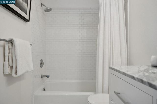 3058 Polk Street 3, San Francisco, CA 94109