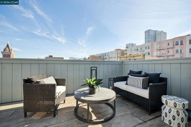 3058 Polk Street 3, San Francisco, CA 94109