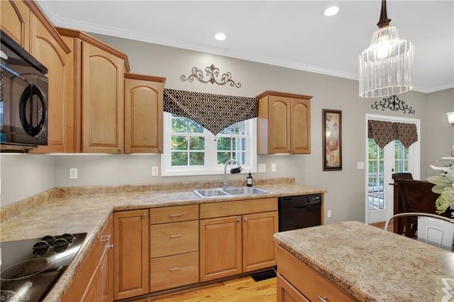 1380 Ridgewood Circle, Asheboro, NC 27203