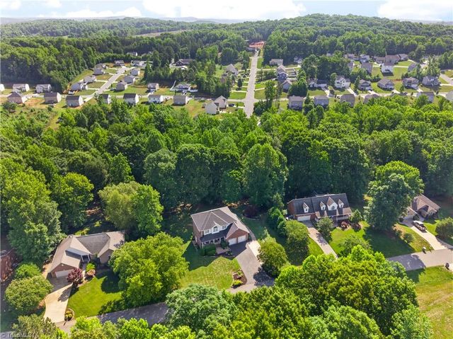 1380 Ridgewood Circle, Asheboro, NC 27203
