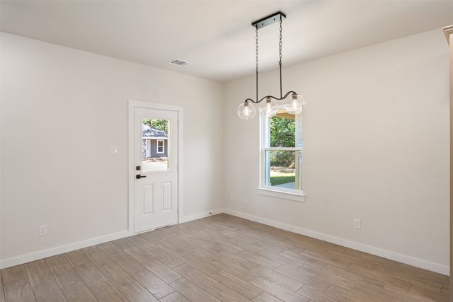 130 Arapaho Trail, Mabank, TX 75156