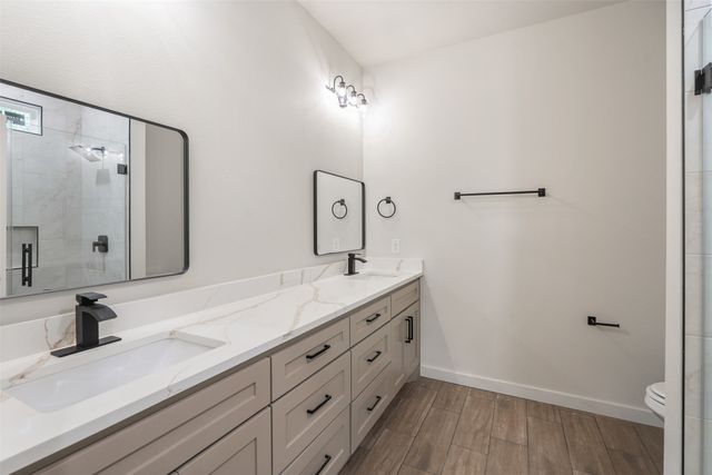 130 Arapaho Trail, Mabank, TX 75156