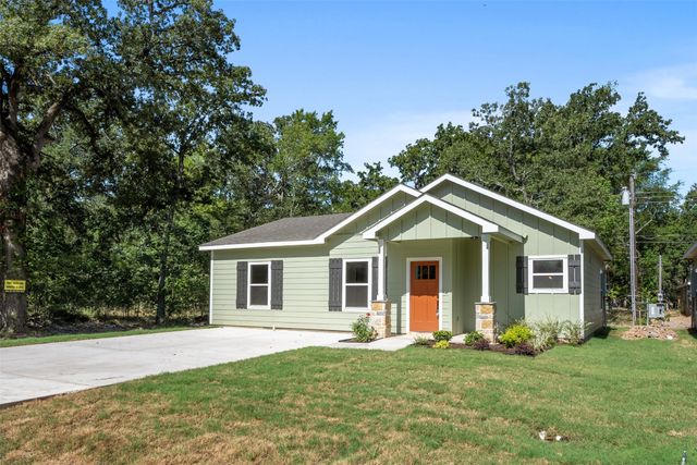 130 Arapaho Trail, Mabank, TX 75156