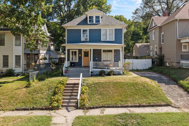 1021 22ND Street, Rock Island, IL 61201